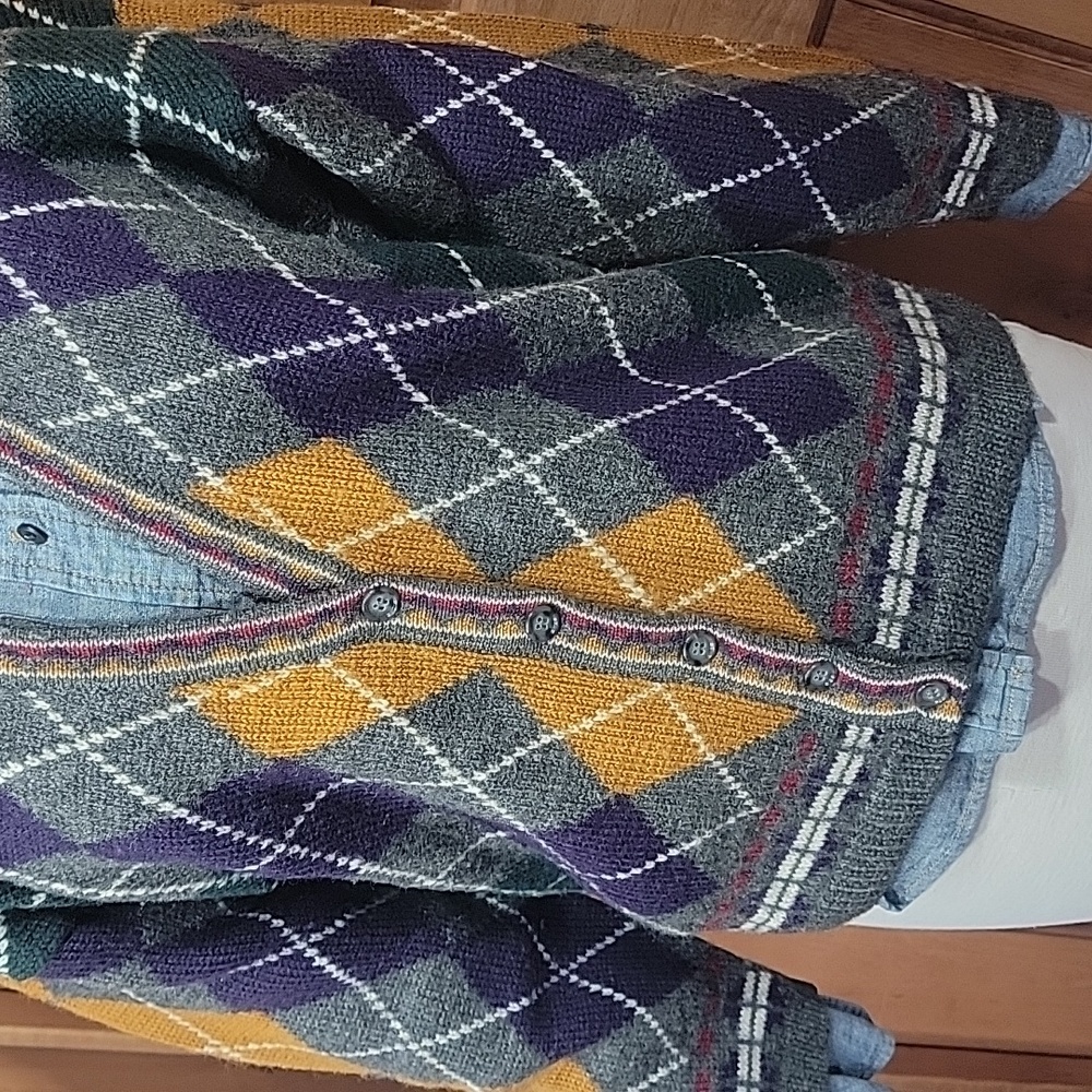 Vintage Wool Argyle Cardigan - Picture 3 of 11